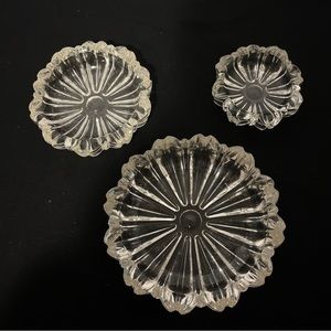 VINTAGE SET OF 3 GLASS NESTING ASH TRAYS MID CENTURY MODERN